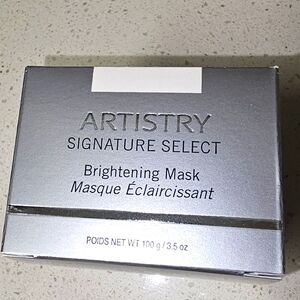 Artistry Signature Select Brightening Mask
